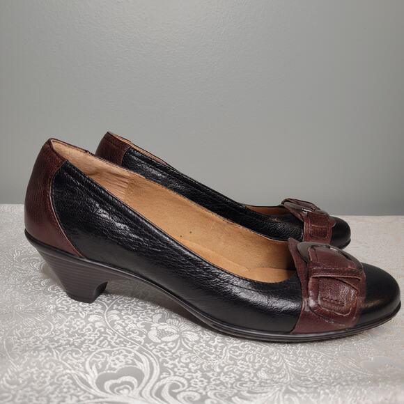 Softspots Black Heels Women's Size 11 M Leather Comfort Neutral Low Buckle Soft - Picture 3 of 9